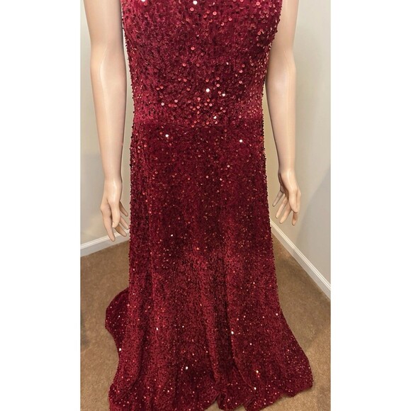 🌹 Luxe Red Sequin Evening Gown | Formal Gala Prom Dress | Size 14 - Picture 3 of 16